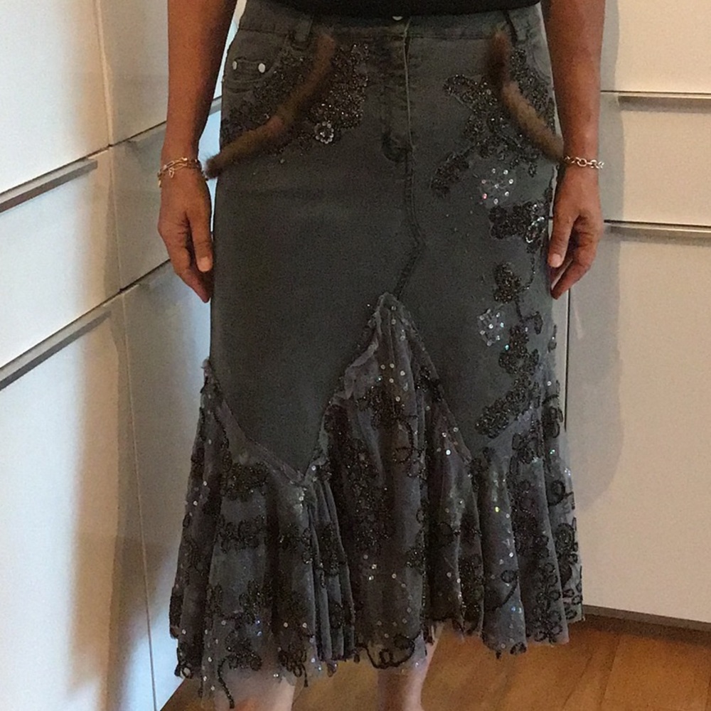 Vintage Fur Pockets Beaded Denim Skirt